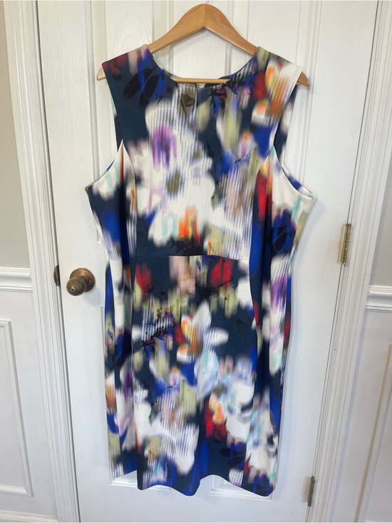 Calvin Klein Dresses & Skirts - CALVIN KLEIN Size 20W Blurred Floral Print Scuba Sheath Plus Dress Multicolor